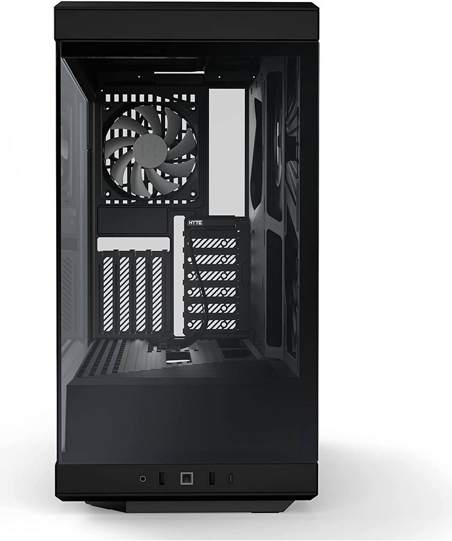 HYTE Y40- Black & Black
